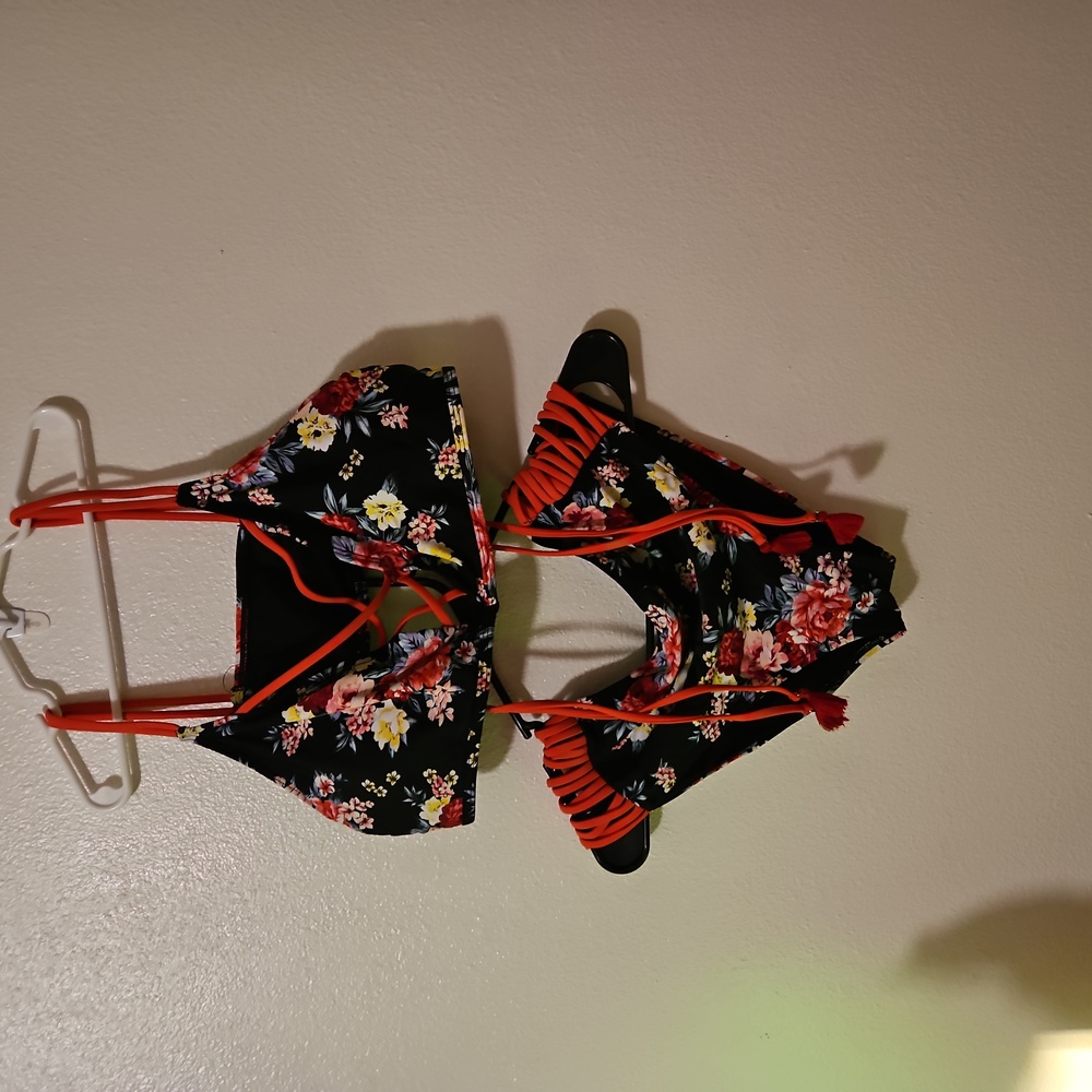 Does 2 piece bikini is?, decrease swimsuit.
